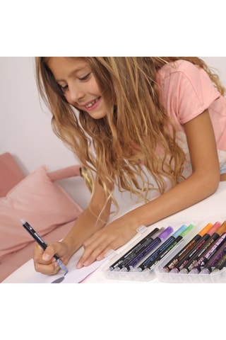 12 feutres marqueurs - Dès 6 ans