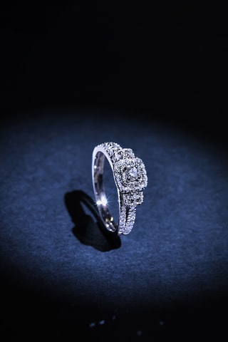 Ring Malika - Witgoud en Diamanten