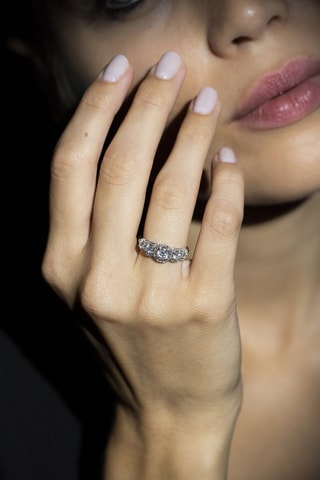 Ring Gabriela - Witgoud en Diamanten