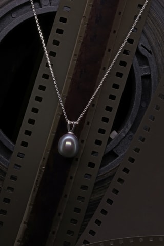 Hanger Perle Noire - Witgoud en Cultivéparel