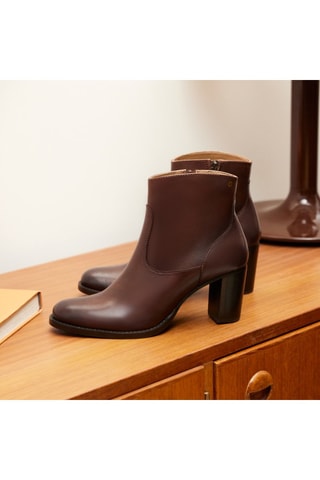 Bottines en cuir Ava  - Marron