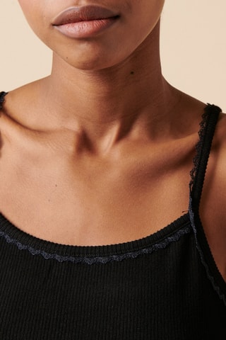 Camisola de alças - 
Preto