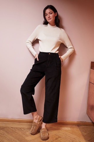 Calças direitas em veludo de cintura alta Pedro - Preto