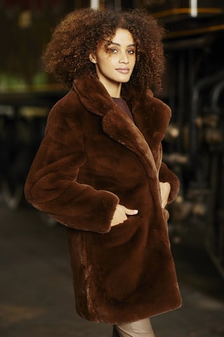 Sobretudo Louvre - Castanho