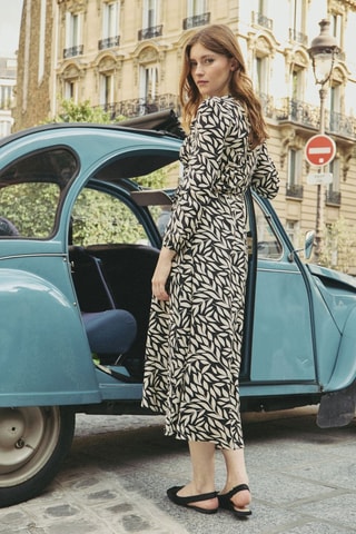 Vestido traçado em linho Ronel - Preto