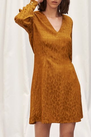 Vestido estilo patinadora Mostarda