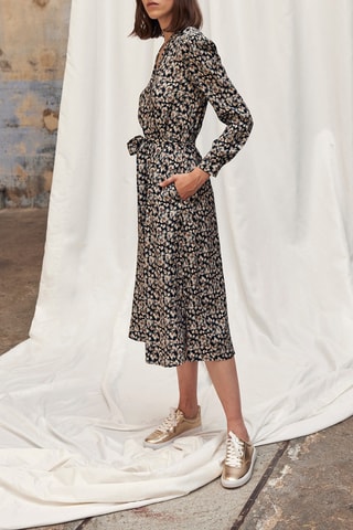 Vestido midi Preto e cru