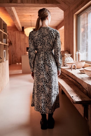 Vestido midi Rilon - Preto e cru