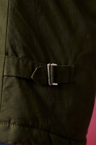 Parca com capuz Lucian - Caqui