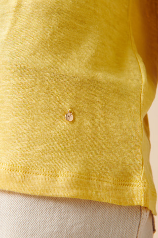 T-shirt em linho - 
Amarelo