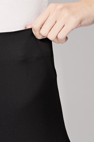 Saia direita Jubile Preto