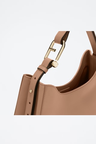 Sac porté épaule en cuir Furla Nuvola - Grège