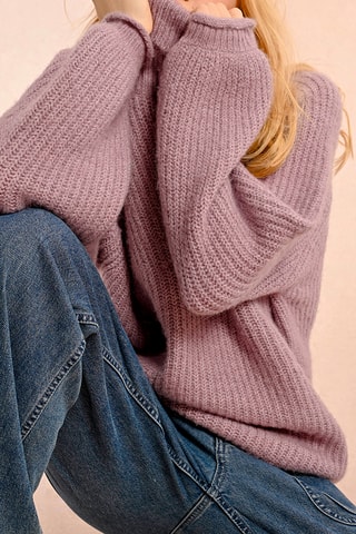Pull - Mauve - Molly Bracken