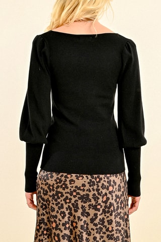 Pull - Noir - Molly Bracken