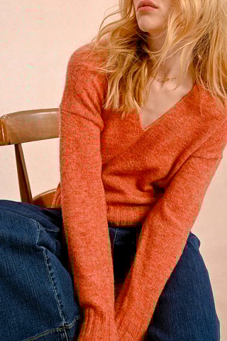 Pull - Orange - Molly Bracken