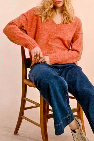 Pull - Orange - Molly Bracken