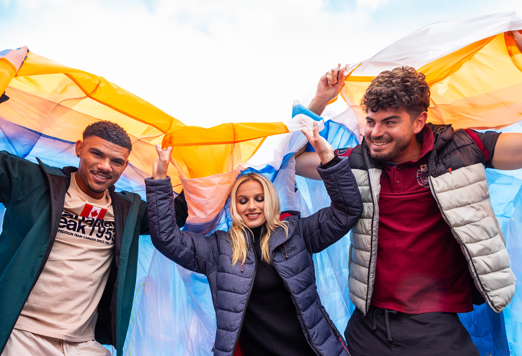 CANADIAN PEAK en vente privée chez SHOWROOMPRIVÉ