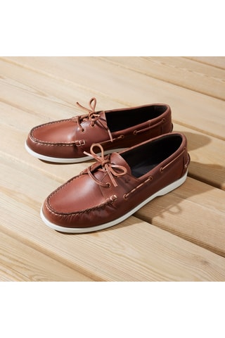 Chaussures bateau en cuir Thomas - Marron - Guillemets