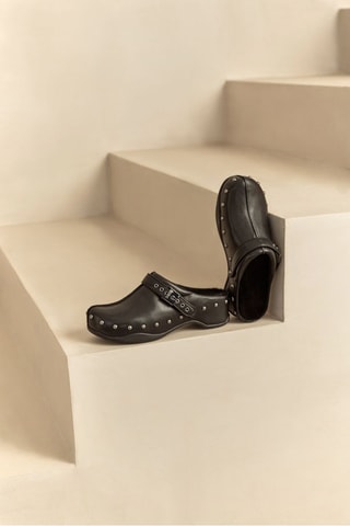 Sabots fourrés en cuir Pescura Phoebe - Noir