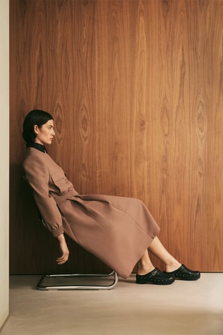 Sabots fourrés en cuir Pescura Phoebe - Noir