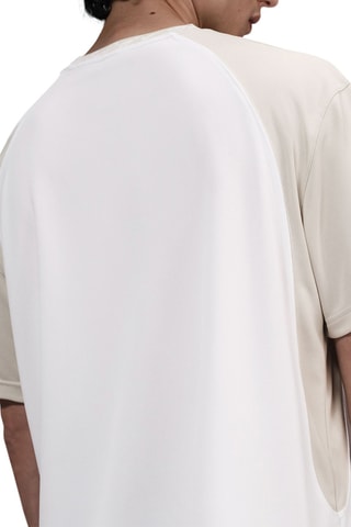 T-shirt de skateboard - Blanc et beige - Nike