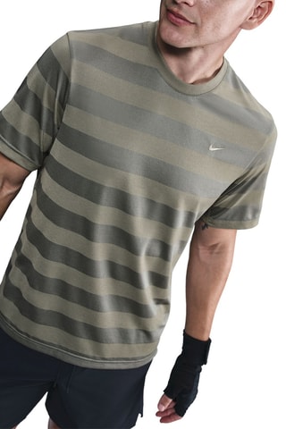 T-shirt - Vert olive - Nike