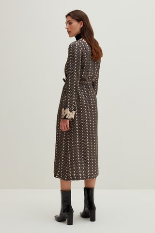 Vestido traçado - Preto