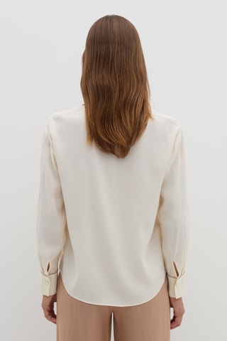 Camisa relaxed em seda - Marfim