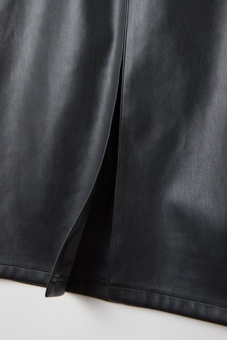 Saia direita de cintura alta - Preto