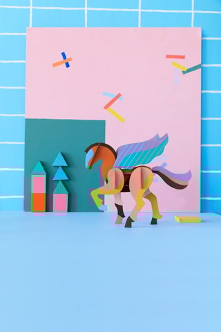 Figura Giant Pegasus - Castanho e lilás