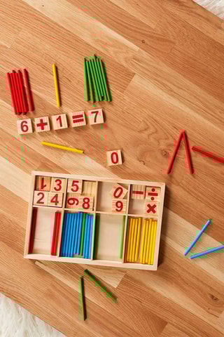 Pauzinhos de cálculo em madeira A partir dos 6 anos
