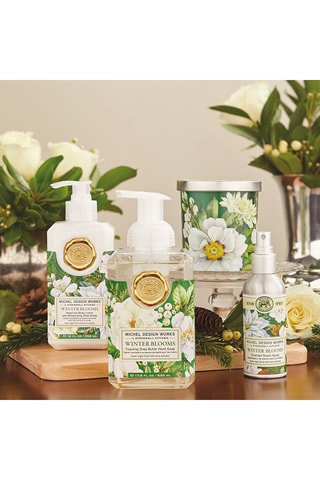 Vela perfumada natural «Frais et délicat» Winter Blooms