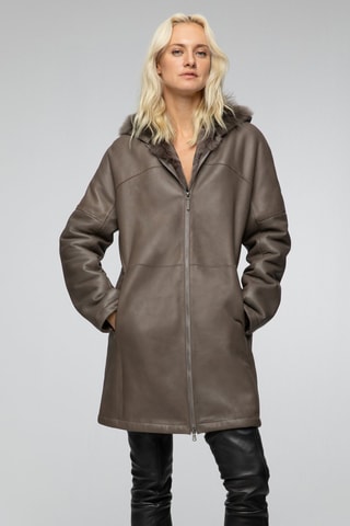 Manteau en peau lainée de mouton - 
Marron