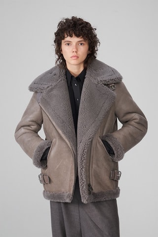 Manteau en peau lainée de mouton - Gris