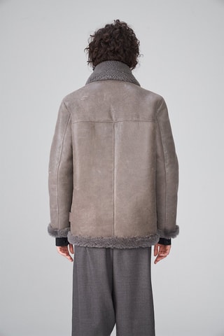 Manteau en peau lainée de mouton - Gris