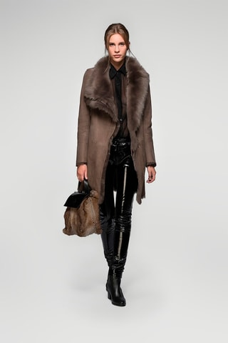 Manteau en peau lainée de mouton - 
Marron