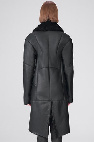 Manteau en peau lainée de mouton - Noir