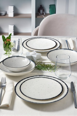 Service en porcelaine - 24 pièces