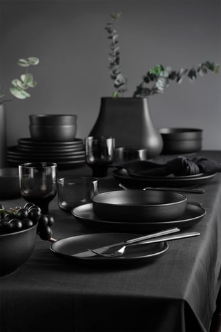 Service en porcelaine 24 pièces