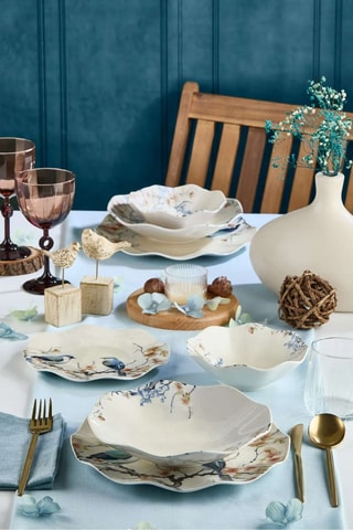 Service en porcelaine - 18 pièces