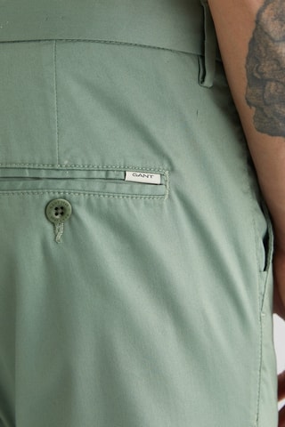 Chino slim en coton biologique - Vert sauge