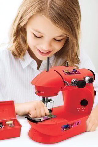 Machine à coudre Miraculous avec boite à accessoires - Dès 6 ans