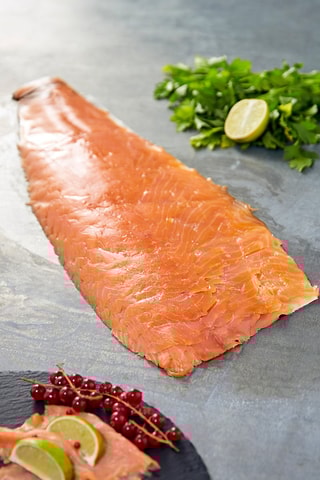 Saumon fumé écossais à la ficelle pré-tranché - 1 kg