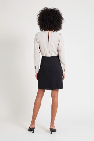 Vestido efecto doble prenda - Beige y negro