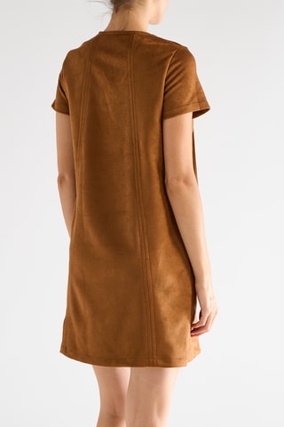 Vestido recto - Camel