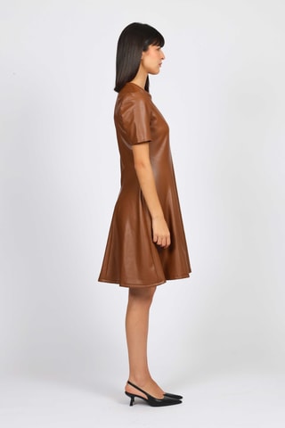 Vestido recto - Marrón