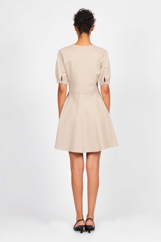 Vestido cruzado - Beige