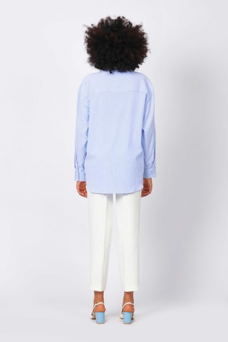 Camisa - Azul claro y blanco