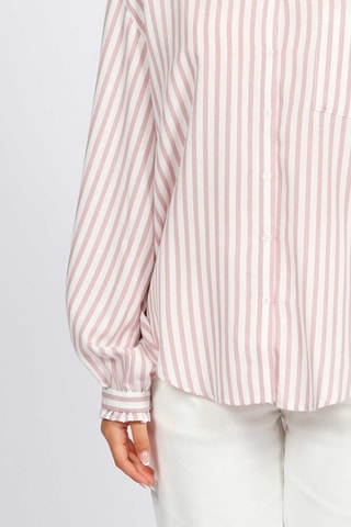 Camisa - Blanco y violeta