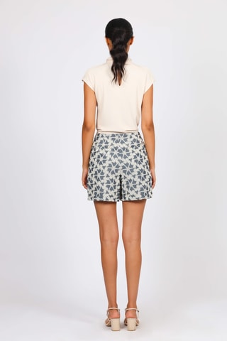 Short - Azul marino y blanco